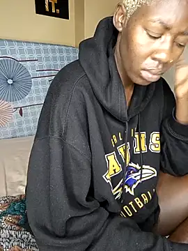 SquirtQueen16 webcam