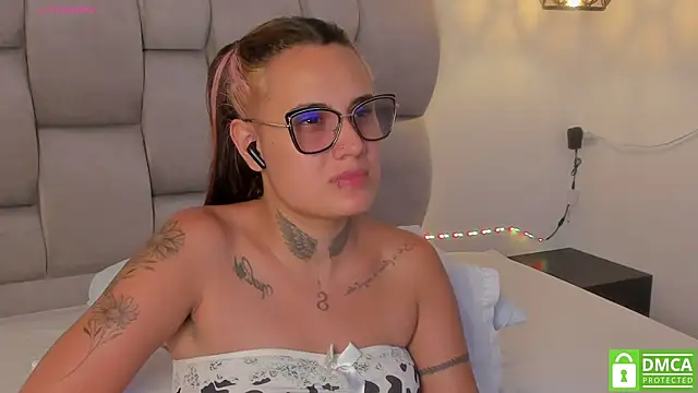 Susan-Sweet-7 webcam