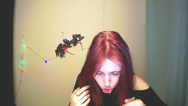 GuessMe___ webcam
