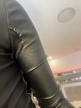 Nicolle_foxy live sex cam