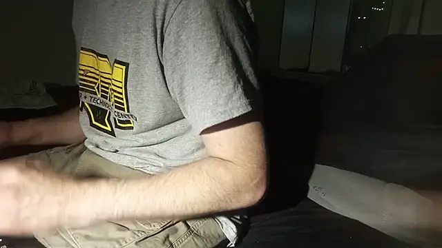 Kitrider live cam on StripChat