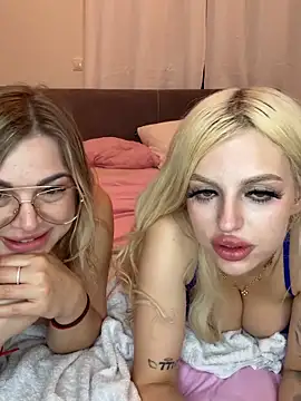 Steffi_Snowbunny webcam