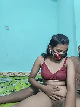 Hot-Couple4 live cam on StripChat