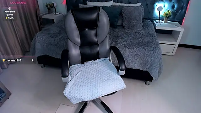 mari_caroley6 webcam