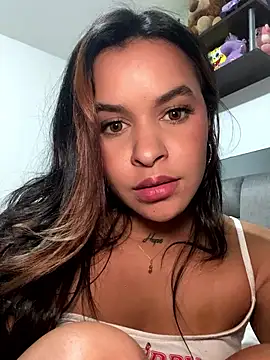 sarah_salis_ live cam on StripChat