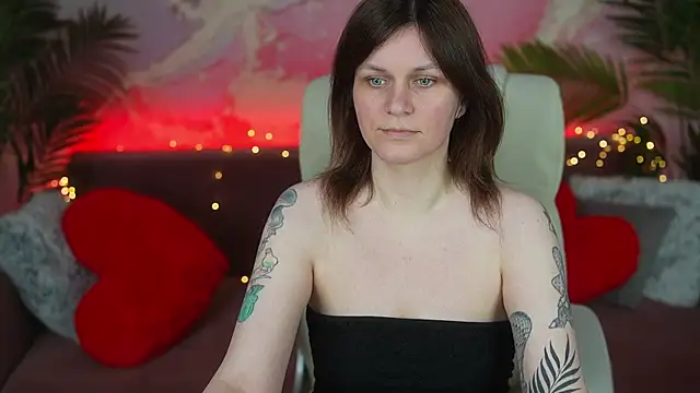 TinaMelt live cam on StripChat