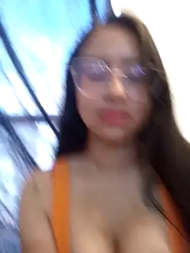 Shannel_72 webcam