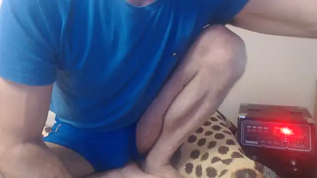 yvesstorm1 webcam