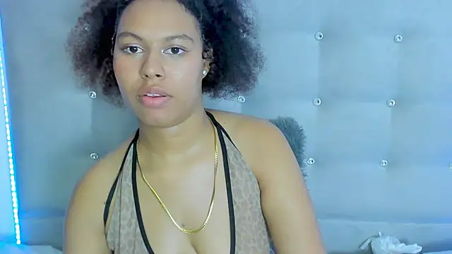 tatianasquirthot live cam on StripChat