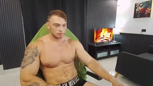 YourHotGreg live cam on StripChat