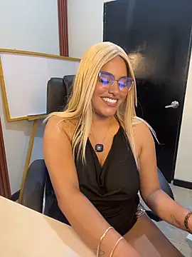 Jeen_Taylor webcam