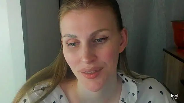 JuliaMuuun webcam