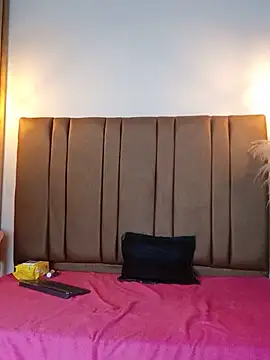 jade_roush webcam