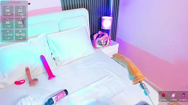 Clawdeen__wolf webcam