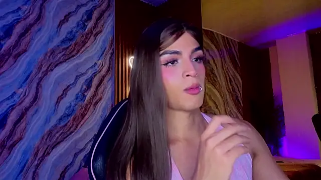 LIHIAN_TAY live cam on StripChat