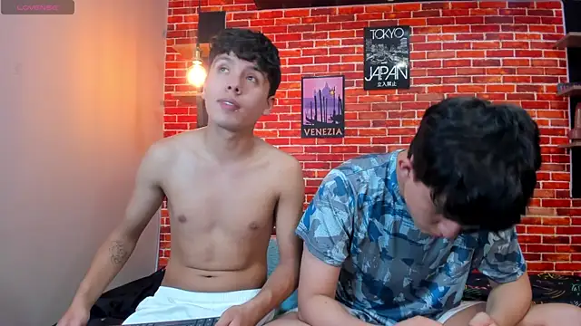 Hoot_boyss_ webcam