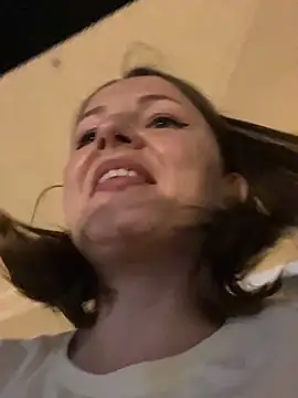 MaryJey webcam