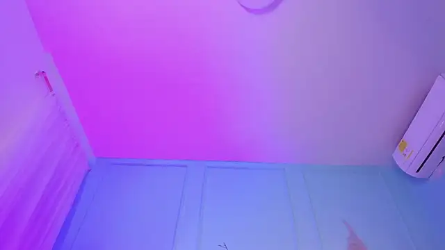 Cheys_Mast live sex cam