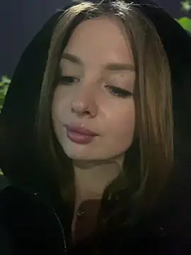 krismagnoly (F young) - vibRRRRate my pussy
