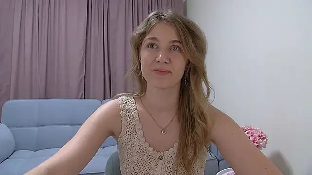 casandramarc - CasandraMarc's free webcam - UK Sex Cams