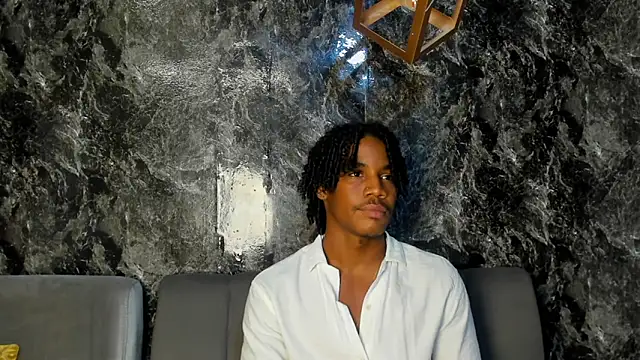 axel_silva4 live cam on StripChat