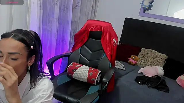 Hanna_long webcam