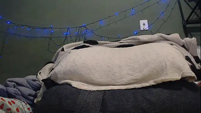 FutaChi webcam