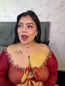 Brhiana_Williamms live cam on StripChat