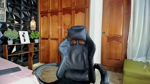 elliot_colton webcam