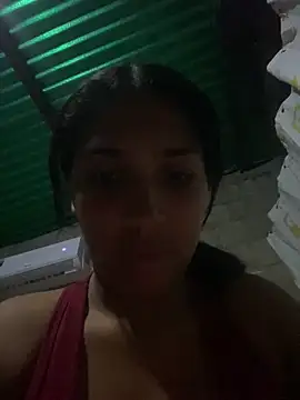 nina20xxxx webcam