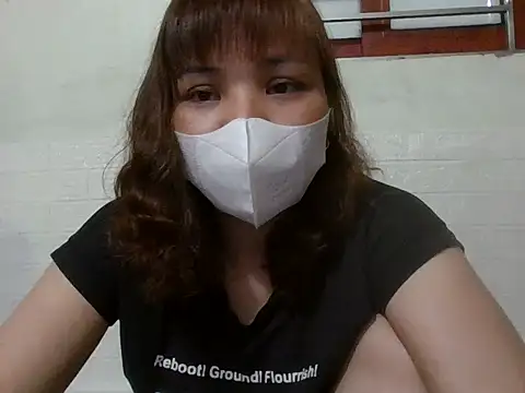 Angela-Eira webcam