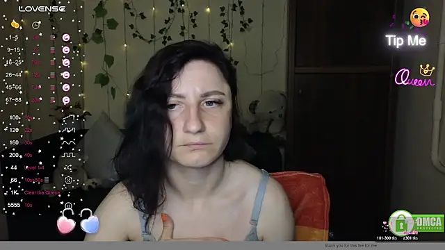 Muse_kitty_jenia live cam on StripChat