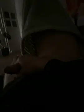 taallguyy_196 webcam
