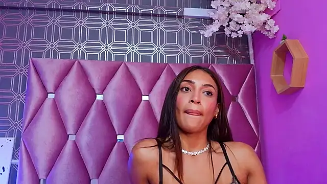 PAU_TAFUR live cam on StripChat