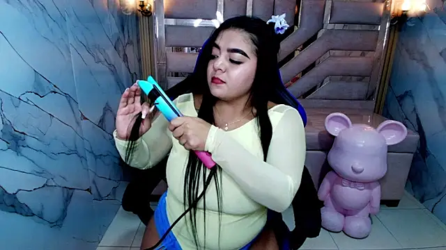 luna__r_ webcam