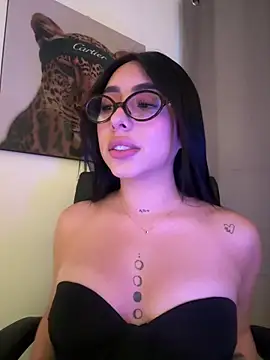 IsabellaNoir_ webcam