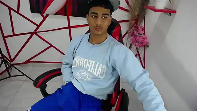 oliver-parker webcam