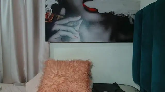 Theecougar live cam on StripChat