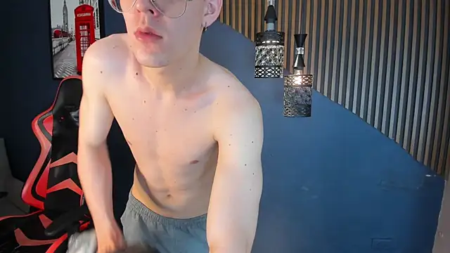 AngeloBocellii webcam