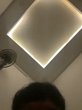 LeeJiJoon329 webcam