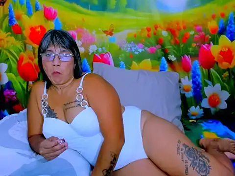 indianroxy webcam