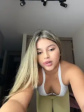 lunablossom_ webcam