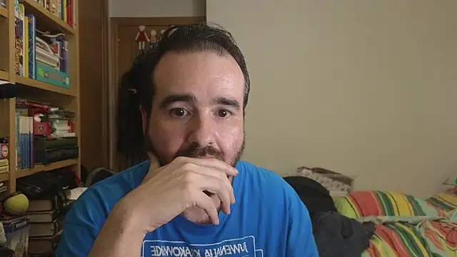 curiosillo83 webcam