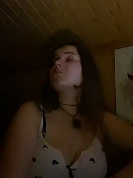 mewkate - MewKate's free webcam - UK Sex Cams