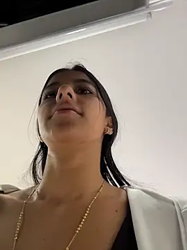 eva_roseee (F young) - ice on my breasts