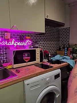 sarahpearlx webcam