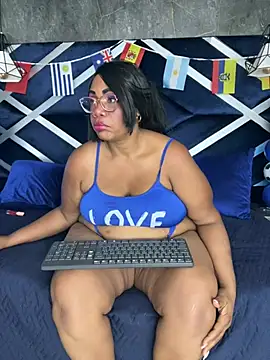 AranzalatinBlaks1 live cam on StripChat