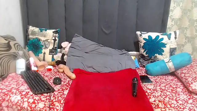 SwaziBeauty webcam