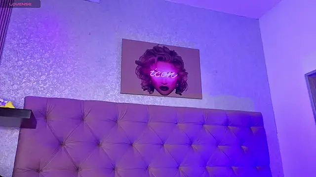 amber__moon1 webcam