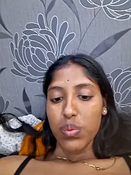 Hott_qween143 webcam